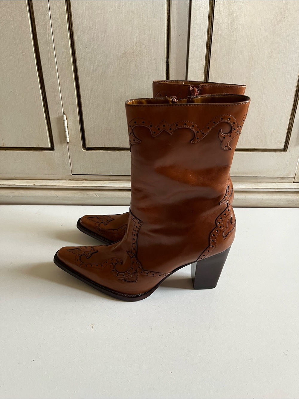Vintage Leather Eddie Bauer Western Cowgirl boots high block heel wingtip design - Picture 11 of 12